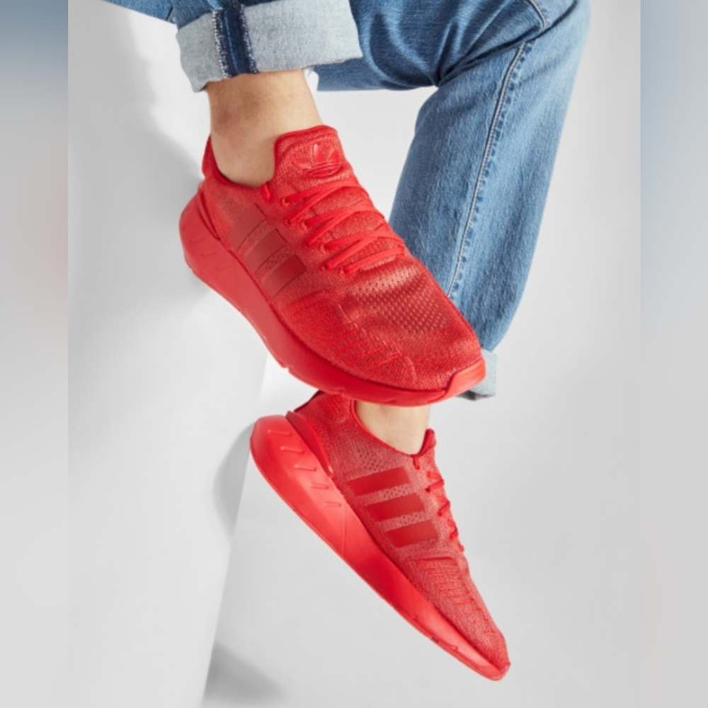 Adidas Swift run 22 Red shoes men size 10.5 ,14,NWT